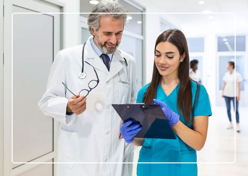 رزیدنت کیست